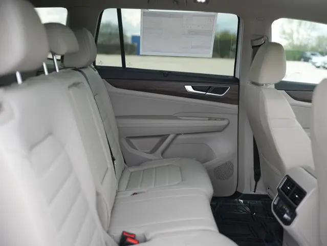 2026 Volkswagen Atlas SEL