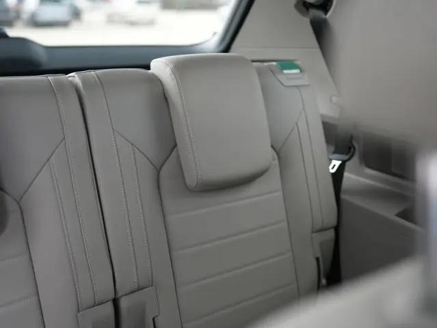 2026 Volkswagen Atlas SEL
