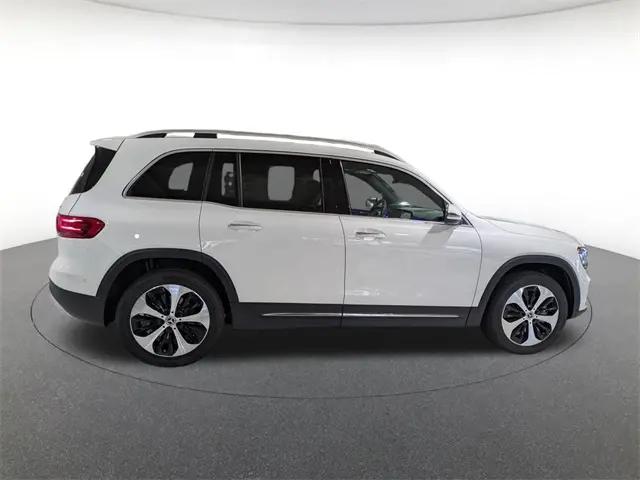 2026 Mercedes-Benz GLB 4MATIC