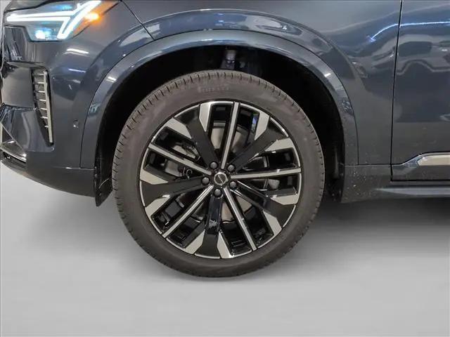 2026 Volvo XC90 Plus, B5 AWD Gas (mild hybrid), Gasoline, Bright, 7 Seats