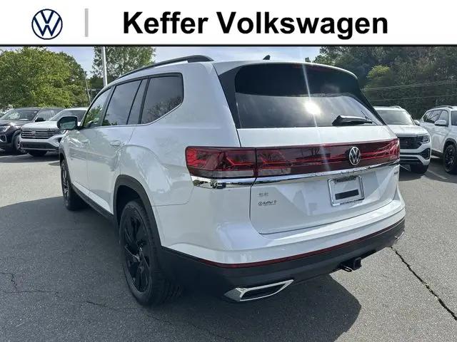 2026 Volkswagen Atlas SE with Technology