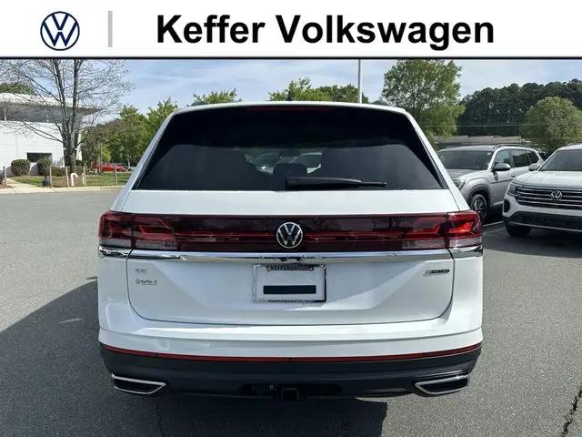 2026 Volkswagen Atlas SE with Technology