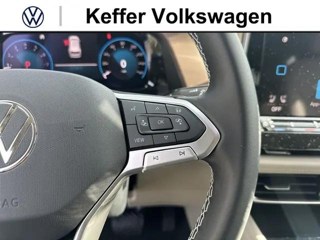 2026 Volkswagen Atlas SE with Technology