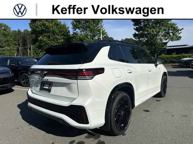 2026 Volkswagen Tiguan SE R-Line Black