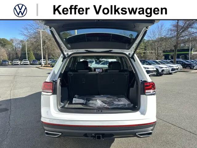 2026 Volkswagen Atlas SE with Technology