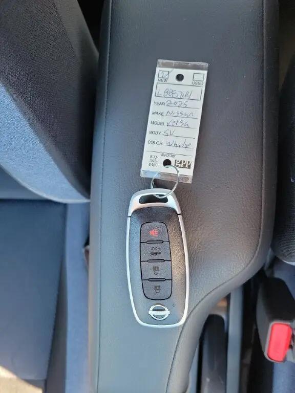 2025 Nissan Versa 1.6 SV