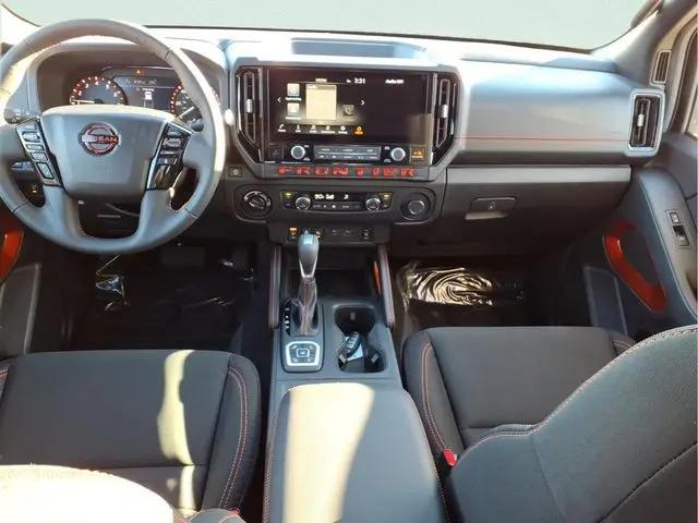 2026 Nissan Frontier Crew Cab PRO-4X 4x4