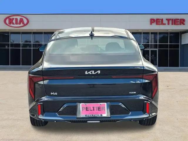 2025 Kia K4 GT-Line