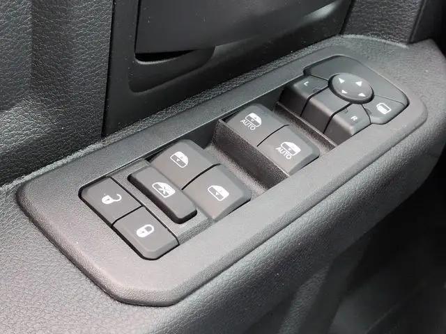 2026 Ram 5500 Tradesman/Big Horn