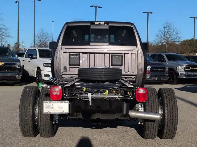 2026 Ram 4500 Chassis Tradesman/Big Horn