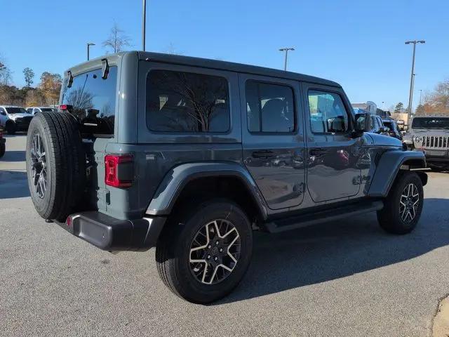 2026 Jeep Wrangler 4-Door Sahara 4x4
