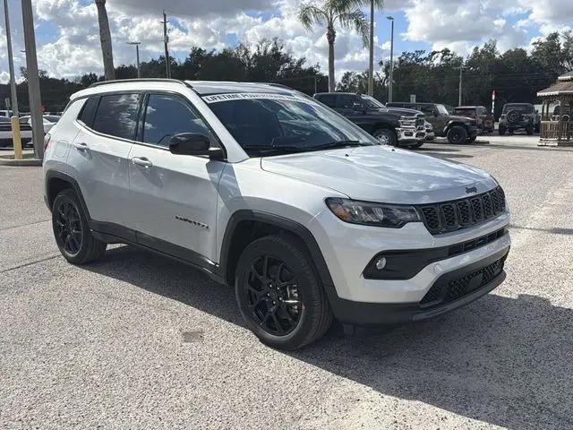 2026 Jeep Compass Latitude Altitude