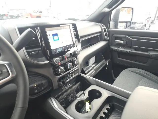 2026 Ram 2500 Big Horn Crew Cab 4x4 6'4" Box