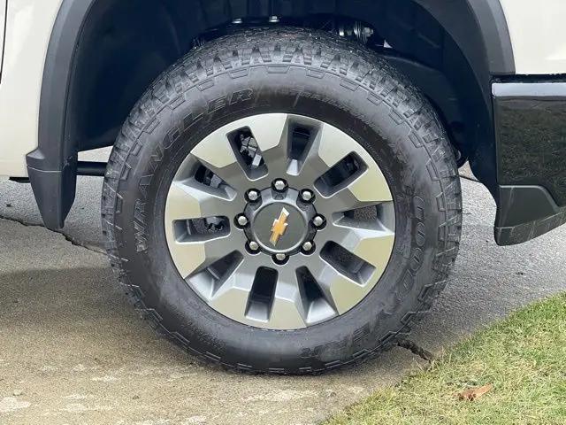 2026 Chevrolet Silverado 2500HD Crew Cab, Standard Bed, WT, 4WD
