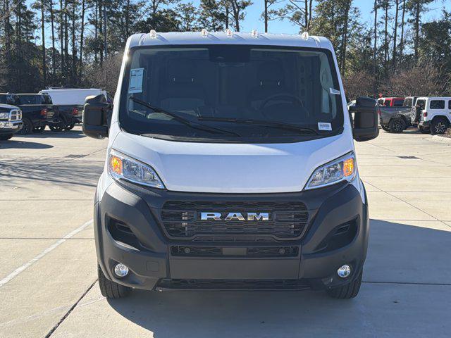 2026 Ram ProMaster Cargo Van Tradesman Low Roof 136" WB w/Pass Seat