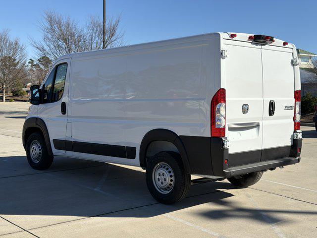 2026 Ram ProMaster Cargo Van Tradesman Low Roof 136" WB w/Pass Seat