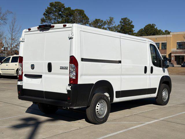 2026 Ram ProMaster Cargo Van Tradesman Low Roof 136" WB w/Pass Seat