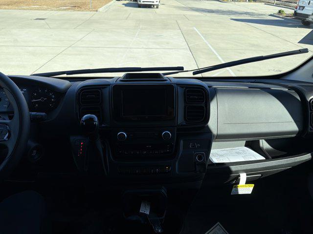 2026 Ram ProMaster Cargo Van Tradesman Low Roof 136" WB w/Pass Seat