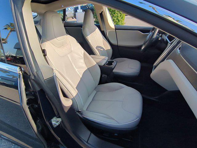 2013 Tesla Model S Performance