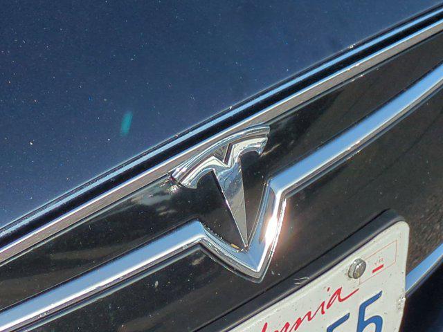 2013 Tesla Model S Performance