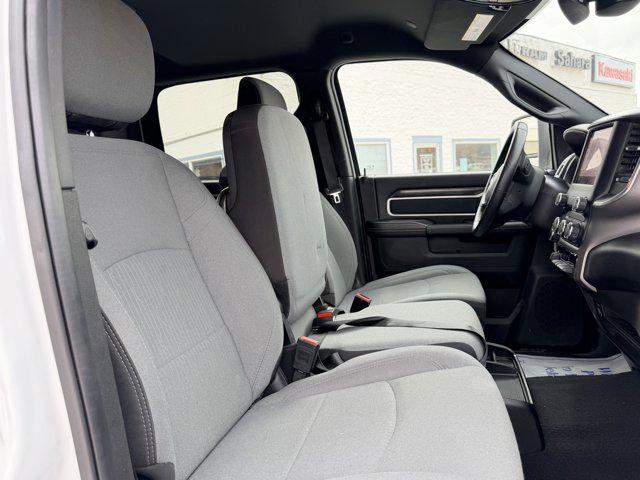 2024 RAM 2500 Big Horn Crew Cab 4x4 64 Box