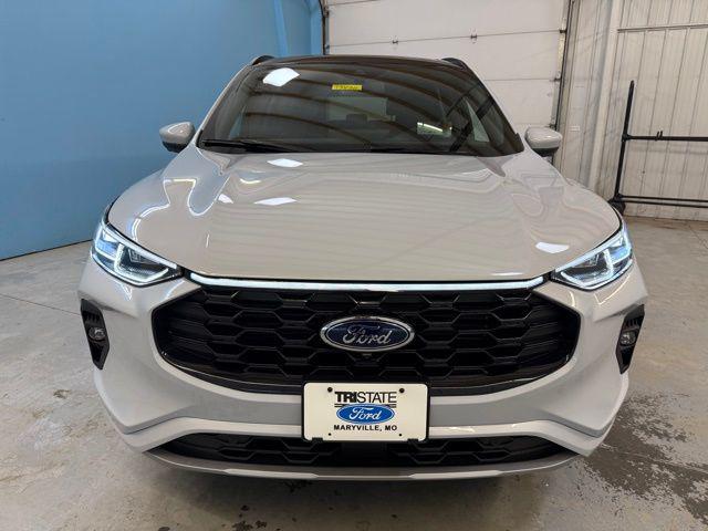 2026 Ford Escape ST-Line Elite