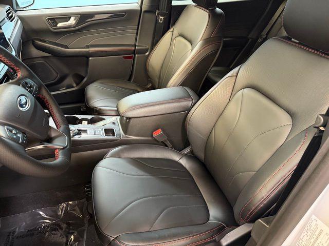 2026 Ford Escape ST-Line Elite