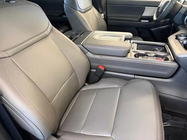 2025 Ford Expedition Active MAX