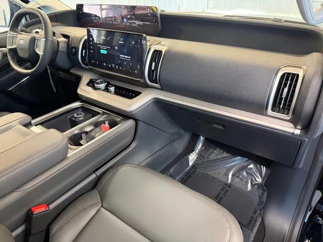 2025 Ford Expedition Active MAX