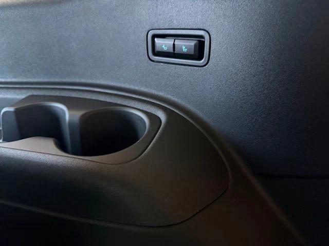 2025 Ford Expedition Active MAX