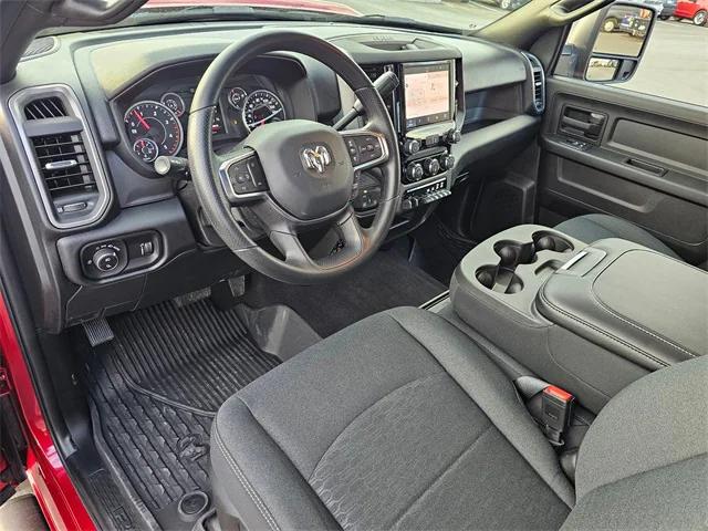 2026 RAM Ram 2500 RAM 2500 BLACK EXPRESS CREW CAB 4X4 64 BOX