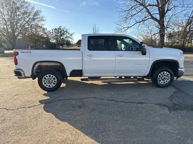 2025 Chevrolet Silverado 2500HD 4WD Crew Cab Standard Bed LT