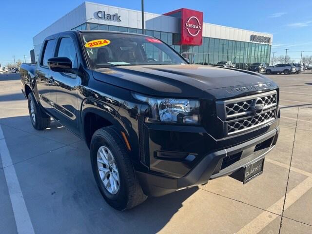 2024 Nissan Frontier Crew Cab SV 4x4 2024 Nissan Frontier Crew Cab SV 4x4