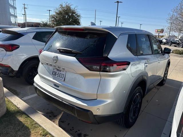 2025 Nissan Rogue SV FWD