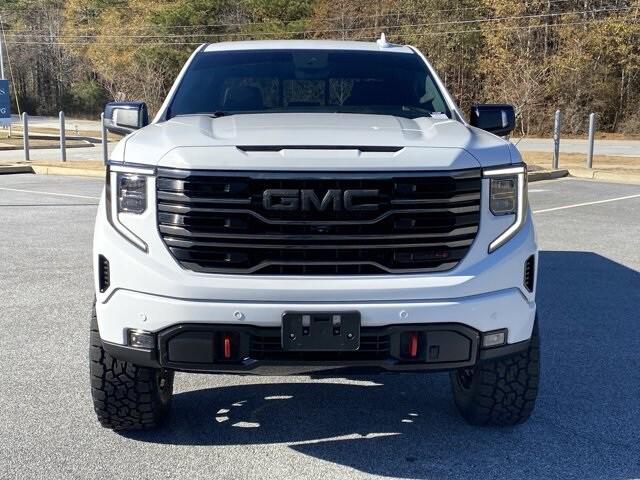 2023 GMC Sierra 1500 4WD Crew Cab Short Box AT4