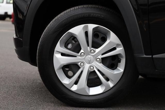 2025 Chevrolet Trax FWD LS