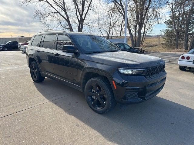 2023 Jeep Grand Cherokee L Altitude 4x4
