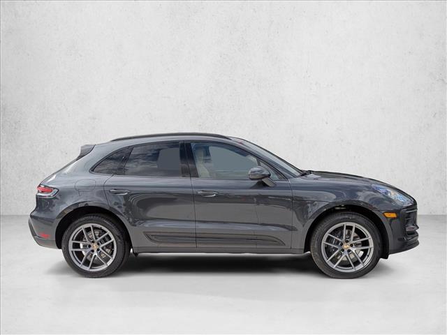 2026 Porsche Macan AWD