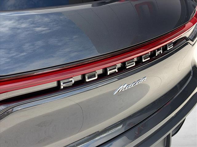 2026 Porsche Macan AWD