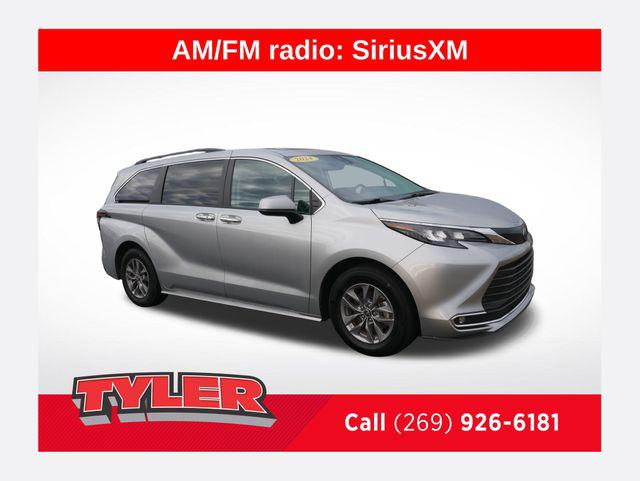 2024 Toyota Sienna XLE for sale in Stevensville, MI