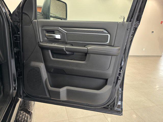 2026 Ram 2500 Big Horn Crew Cab 4x4 64 Box