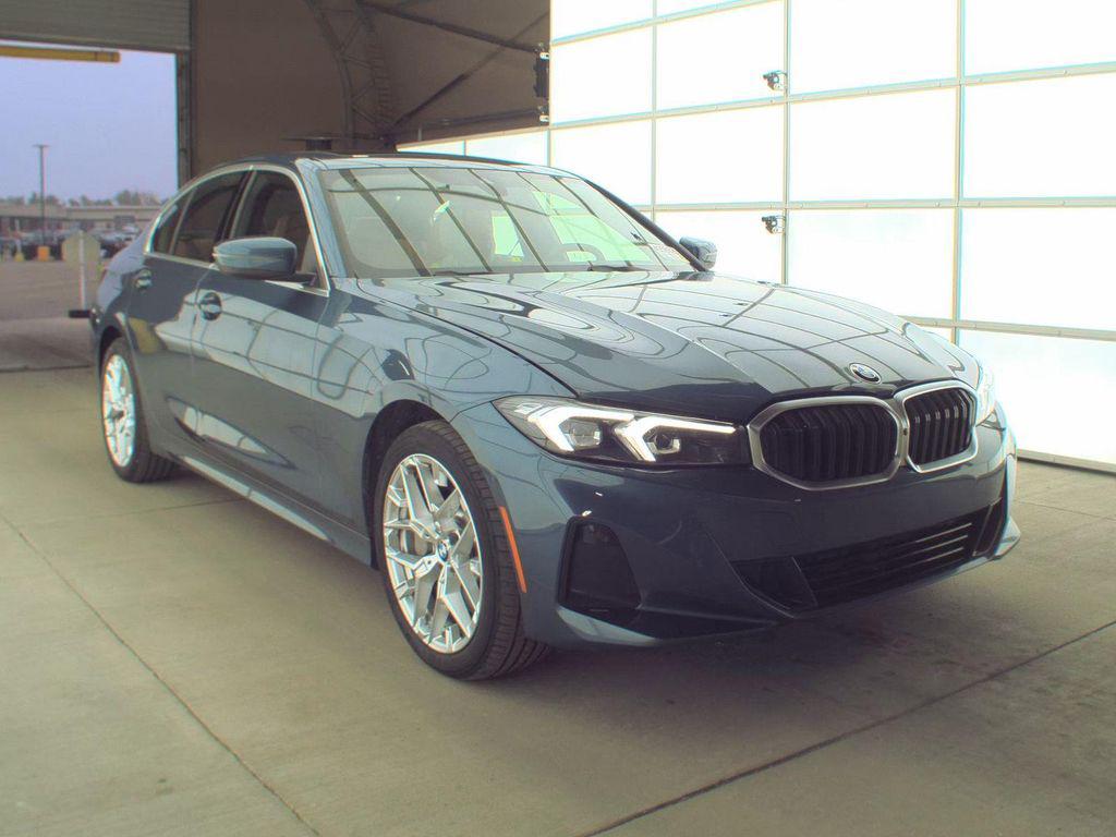 /2025 BMW 330i