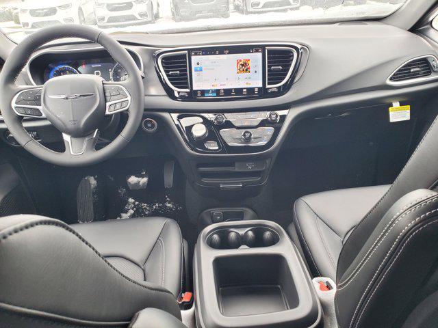 2026 Chrysler Voyager LX