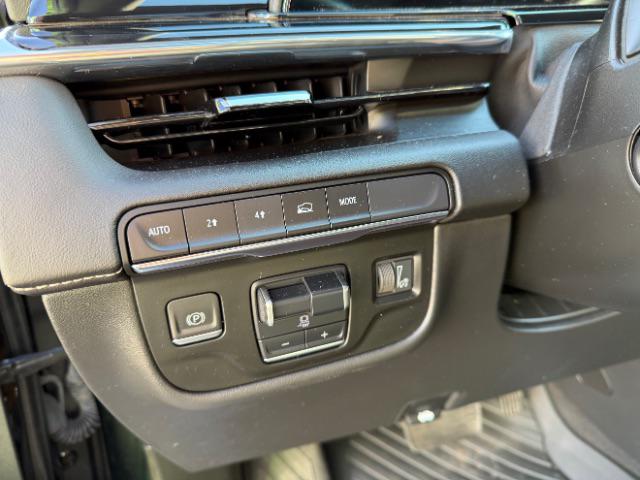 2023 Cadillac Escalade 4WD Sport
