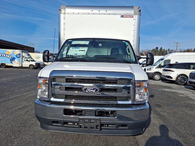 2026 Ford E-350 Cutaway 2026 FORD E-350 CUTAWAY CHASSIS 2DR 138 WB HD