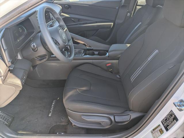 2026 Hyundai Elantra SEL Sport Premium