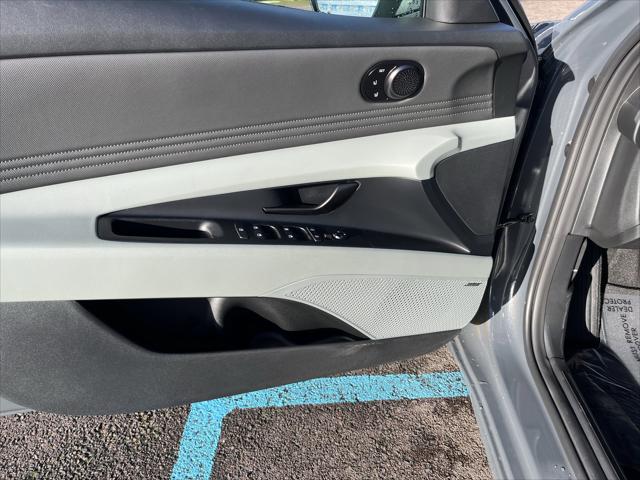 2026 Hyundai Elantra Hybrid Limited