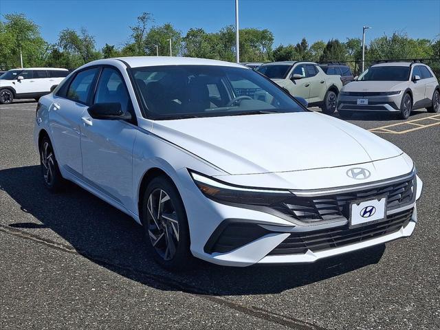 2025 Hyundai Elantra Hybrid SEL Sport