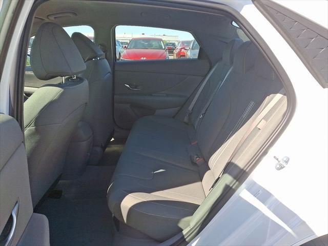 2025 Hyundai Elantra Hybrid SEL Sport