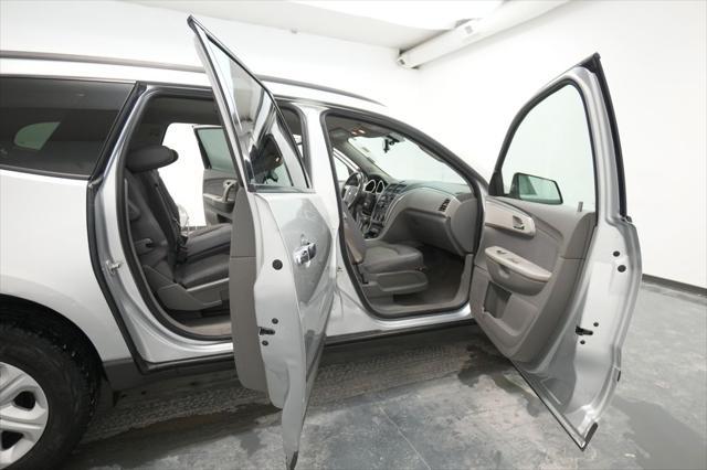 2012 Chevrolet Traverse LS